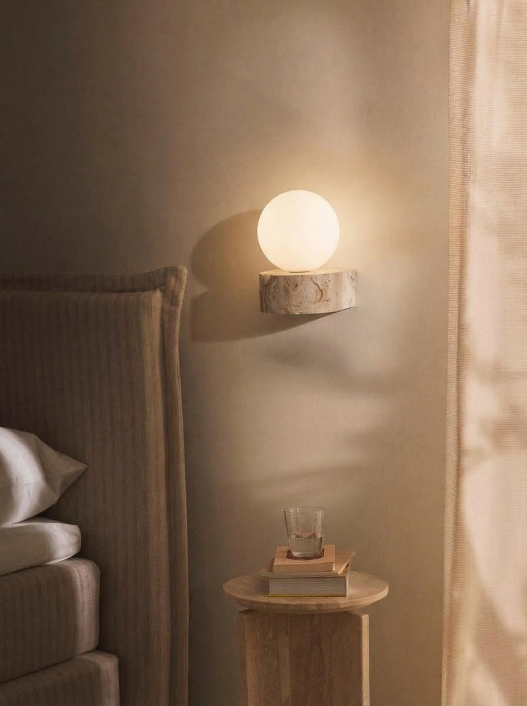 Sorell | Travertine Wandlamp